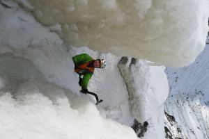 A great overhang problem